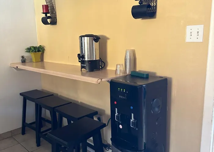 Az Hostel
