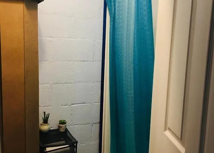 Hostel Az
