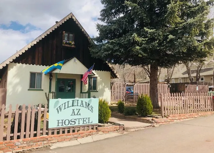Hostel Az